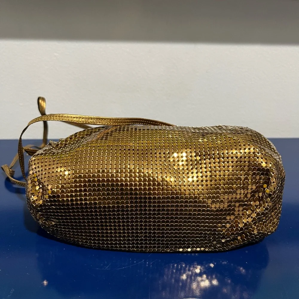 Bronze Mesh Purse Metallic Brown Metal Barrel Crossbody Bag Vintage 80s 90s
